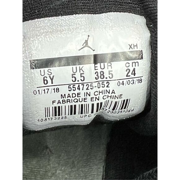 Air Jordan 1 Retro Mid GS Multi-Color Swoosh Boy’s size 6Y - Picture 10 of 10